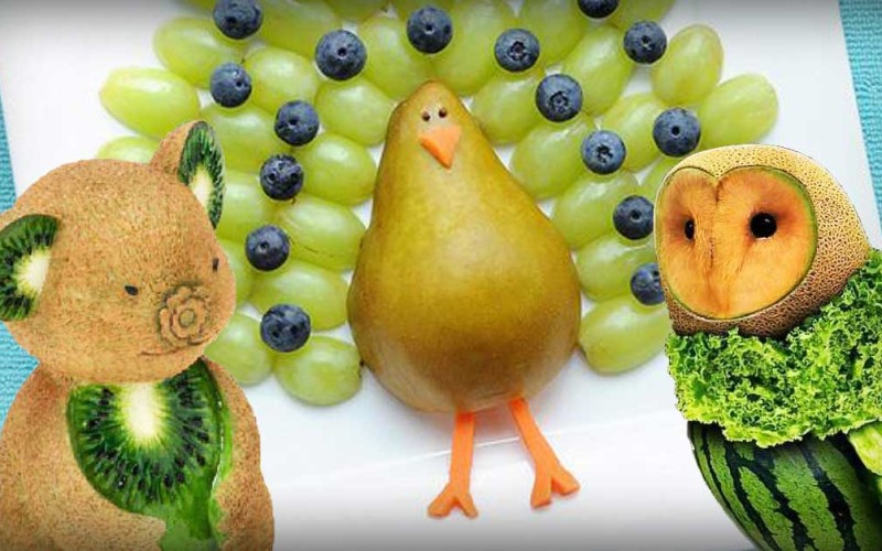 FOOD ART: 19 AMAZING Shaped Animals Made From Fruit